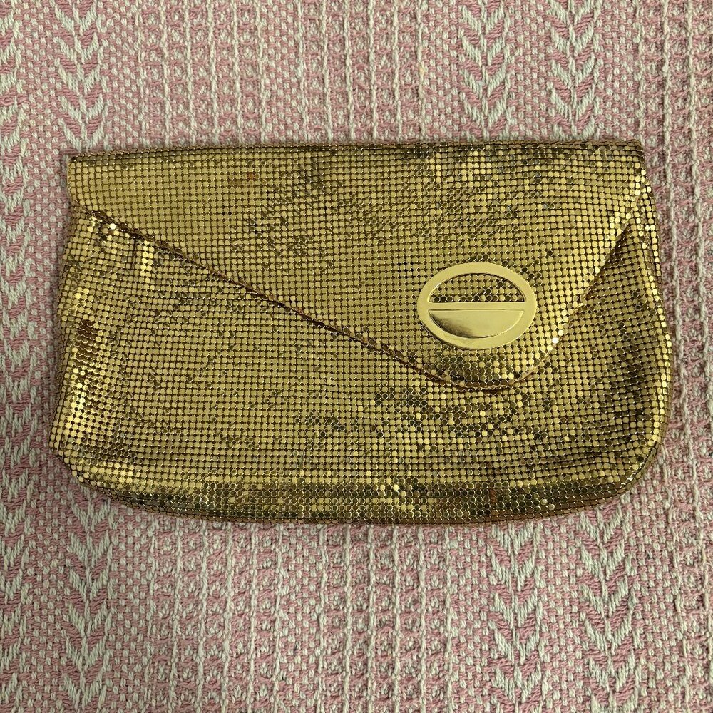 Whiting & Davis vintage gold metal mesh clutch bag glam party wedding going out